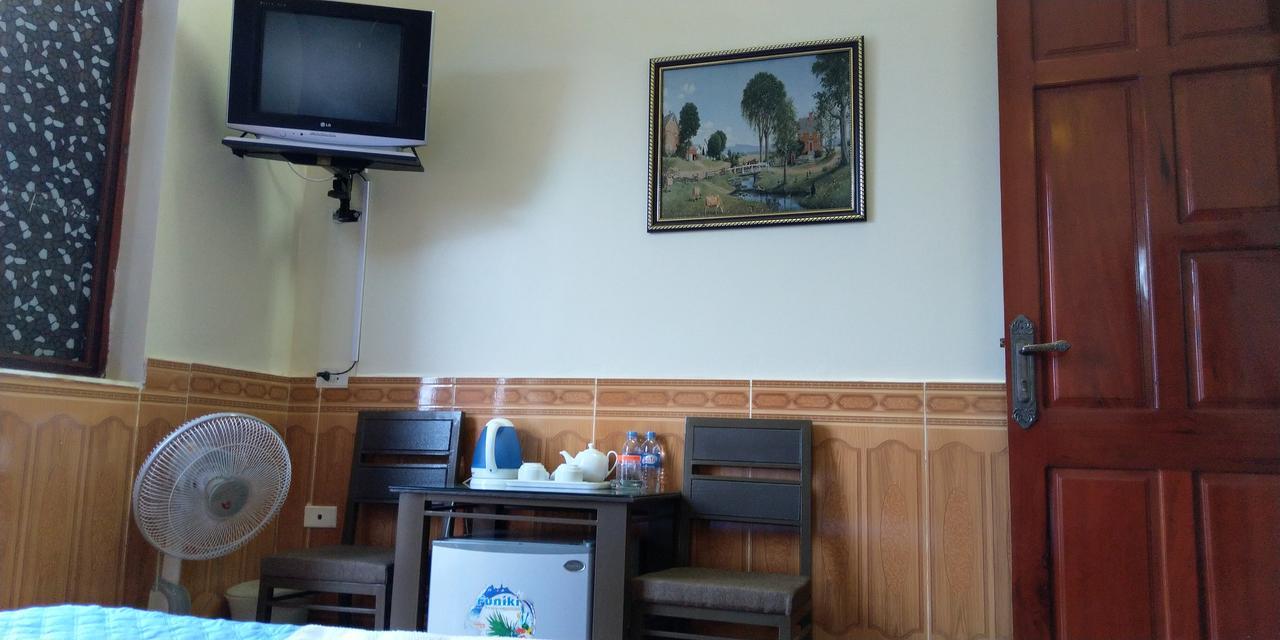 Backpackers Hotel Ha Tinh Exterior foto
